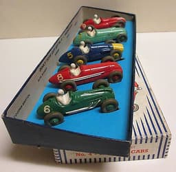 Dinky Toys, Gift Set 4 Racing Cars rare.