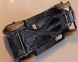 Dinky Vogue Saloon with Spare Wheel Ref 24d