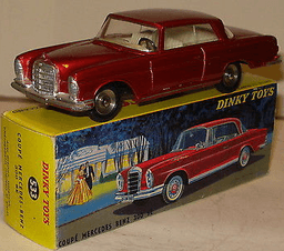 French Dinky Toys Mercedes-Benz 300 SE Coupe Ref 533