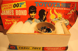 Corgi 336 James Bond Toyota 2000GT