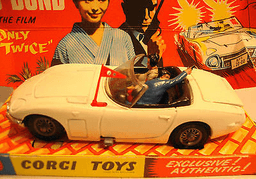 Corgi 336 James Bond Toyota 2000GT