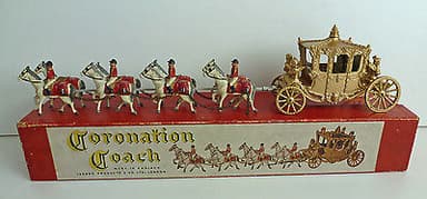 Lesney Large Scale Coronation Coach with KING & QUEEN FIGURES