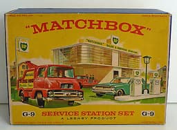 Lesney Matchbox G-9 Service Station Gift Set