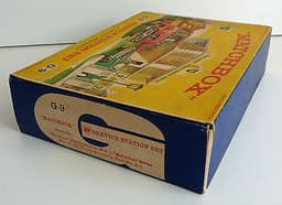 Lesney Matchbox G-9 Service Station Gift Set