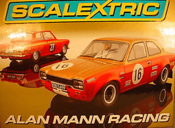 Scalextric Alan Mann Racing Ford Escort Ford Cortina Set C2981a