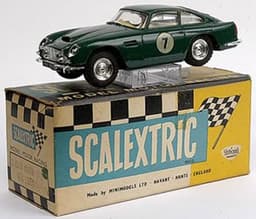 Scalextric Aston Martin Db4 Ref C68