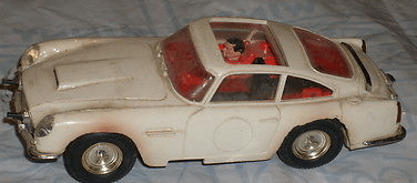 Scalextric James Bond Aston Martin Db5