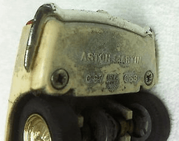 Scalextric James Bond Aston Martin Db5