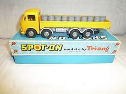 Spot On AEC 110 / 3D Mammoth flat float + sides with oil drum load A.E.C. Triang