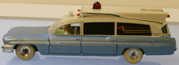 Super Criterion Ambulance by Dinky Toys ref 277