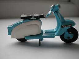 Triang Spot On Lambretta Scooter Cat No: 229