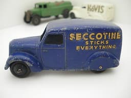VINTAGE DINKY TOY DELIVERY VAN \'SECCOTINE\'