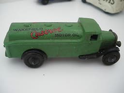 VINTAGE DINKY TOY PETROL TANKER \'CASTROL\'
