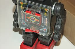 VINTAGE SH HORIKAWA JAPAN FIGHTING ROBOT GEAR MODEL SPACE FIGURE METAL TOY