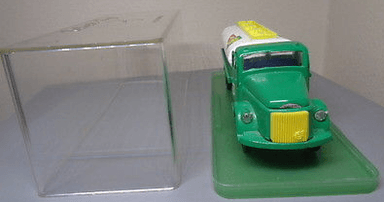 Volvo BP Tanker by Vilmer