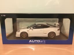 1/18 Honda Integra DC5 Type R Mugen by Autoart model car