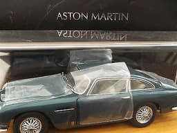1964 Aston Martin DB5 Danbury Mint Aegean Blue with Display Case & Letters