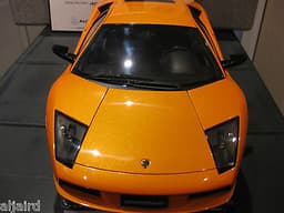AUTOART 1:12 LAMBORGHINI MURCIELAGO METALLIC ORANGE (12072)