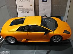 AUTOART 1:12 LAMBORGHINI MURCIELAGO METALLIC ORANGE (12072)
