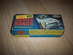 Corgi 261 007 James Bond Aston Martin DBS vintage 50 years old complete original