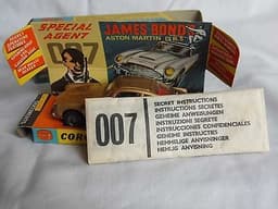 Corgi 261 Aston Martin Goldfinger DB5 boxed toy 1965