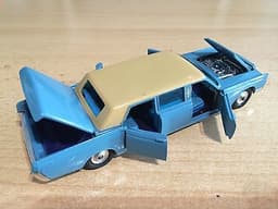 Corgi 262 Lincoln Continental Executive Limousine . A1 Superb.
