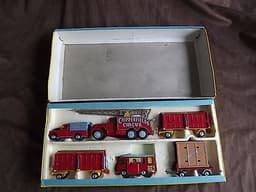 Corgi Chipperfields Circus Models Rare and 1st Issue Gift Set Number 23
