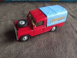 Corgi Chipperfields Circus Models Rare and 1st Issue Gift Set Number 23