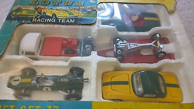 CORGI TOYS GS37 LOTUS RACING TEAM ORIGINAL BOXED