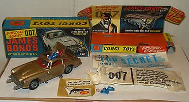 Corgi Toys No. 261 James Bond Aston Martin DB5 with complete instructions,etc!