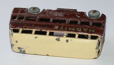 dinky 29a prewar / motorbus- marmite / metal wheels 1934 /metal wheels