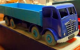 Dinky 501 Foden Diesel 8 Wheel Wagon in Original Box Very Scarce Colour
