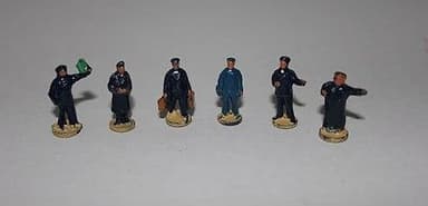 DINKY HORNBY DUBLO STATION FIGURES No 1001 (x6)