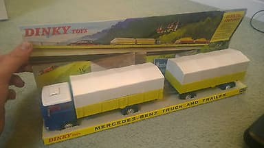 DINKY TOYS 917 MERCEDES BENZ TRUCK AND TRAILER MIB ORIGINAL BOXED