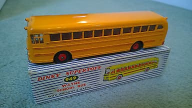 DINKY TOYS 949 WAYNES SCHOOL BUS NMIB ORIGINAL BOXED