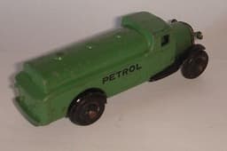 Dinky Toys GB lot of 2 25 series Tankers POOL & PETROL good condition, RARE!!