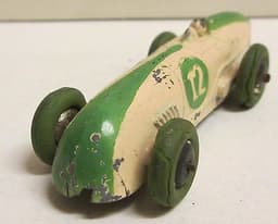 Dinky Toys, pre-war 23a Racing Car (2)