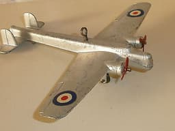 DINKY TOYS. WHITLEY BOMBER. 60V. PRE-WAR. ORIGINAL
