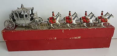 Lesney Large Scale Coronation Coach with Queen Figure SILVER