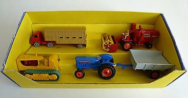 Lesney Matchbox G-3 King Size Farming Gift Set