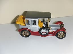 MATCHBOX MODEL OF YESTERYEAR Y7 ROLLS ROYCE YELLOW SEATS