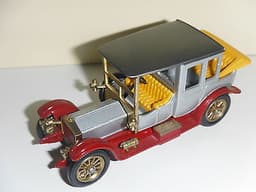 MATCHBOX MODEL OF YESTERYEAR Y7 ROLLS ROYCE YELLOW SEATS