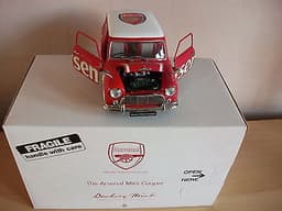 MEGA RARE " THE ARSENAL MINI COOPER" BY KYOSHO FOR DANBURY MINT 1/18 MIB