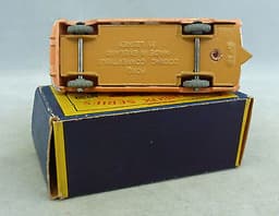 Moko Lesney Matchbox Toys MB39a Ford Zodiac Convertible with TAN Interior