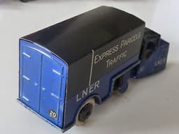 Pre war Dinky 33r LNER Mechanical Horse and Trailer