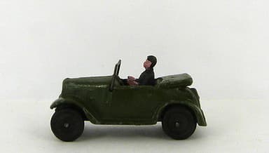 PRE WAR DINKY TOYS AUSTIN 7 ARMY STAFF CAR & DRIVER No 152c & 150d ( GOOD