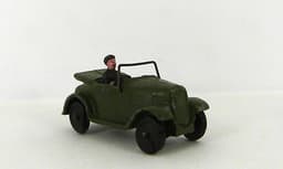 PRE WAR DINKY TOYS AUSTIN 7 ARMY STAFF CAR & DRIVER No 152c & 150d ( GOOD