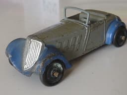 Pre war French Dinky 22a roadster sports - lead body- super rare avant guerre.