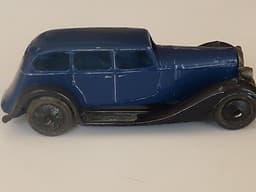 Pre war French Dinky 24b limousine. \'Dunlop\' tyres.