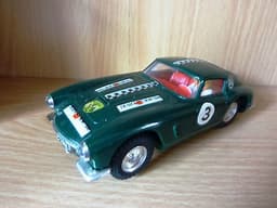 RARE 1960s Scalextric 1:32 MM/C69 Ferrari GT 250 Berlinetta British Racing Green